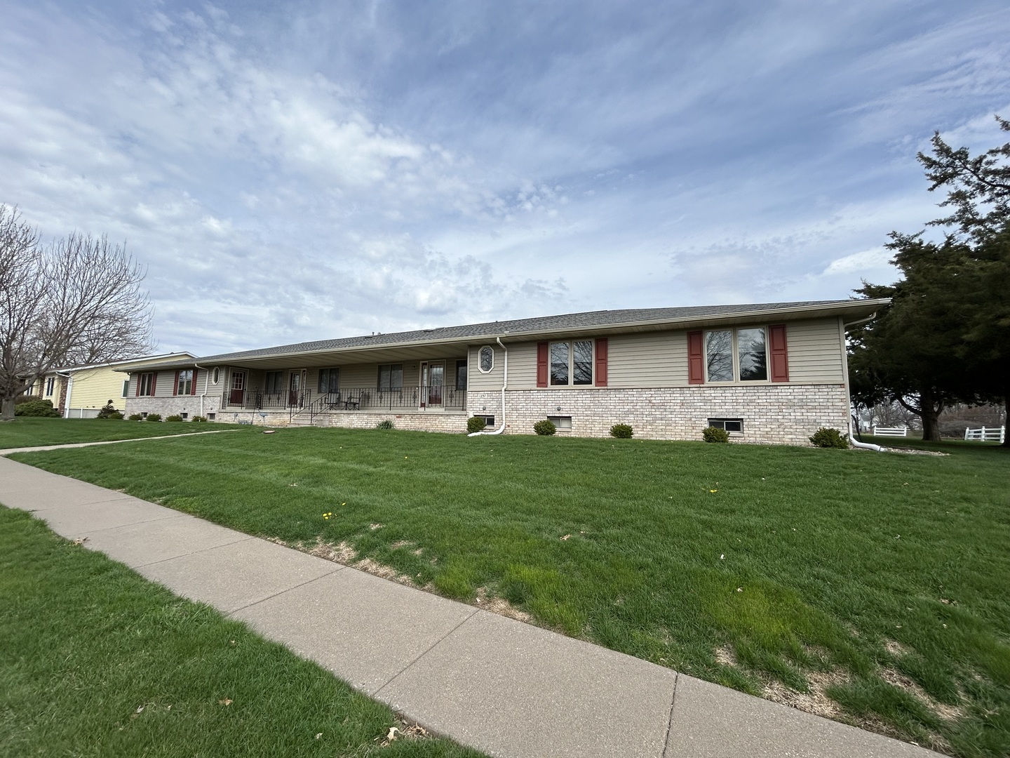 1233 47th Ave Court #16, East Moline, IL