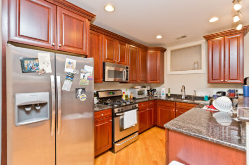 2414 W Moffat Street #1, Chicago, IL