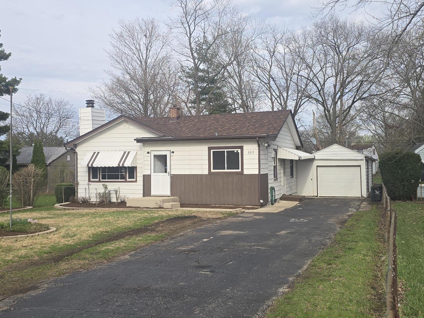 8315 N 2nd Street, Machesney Park, IL