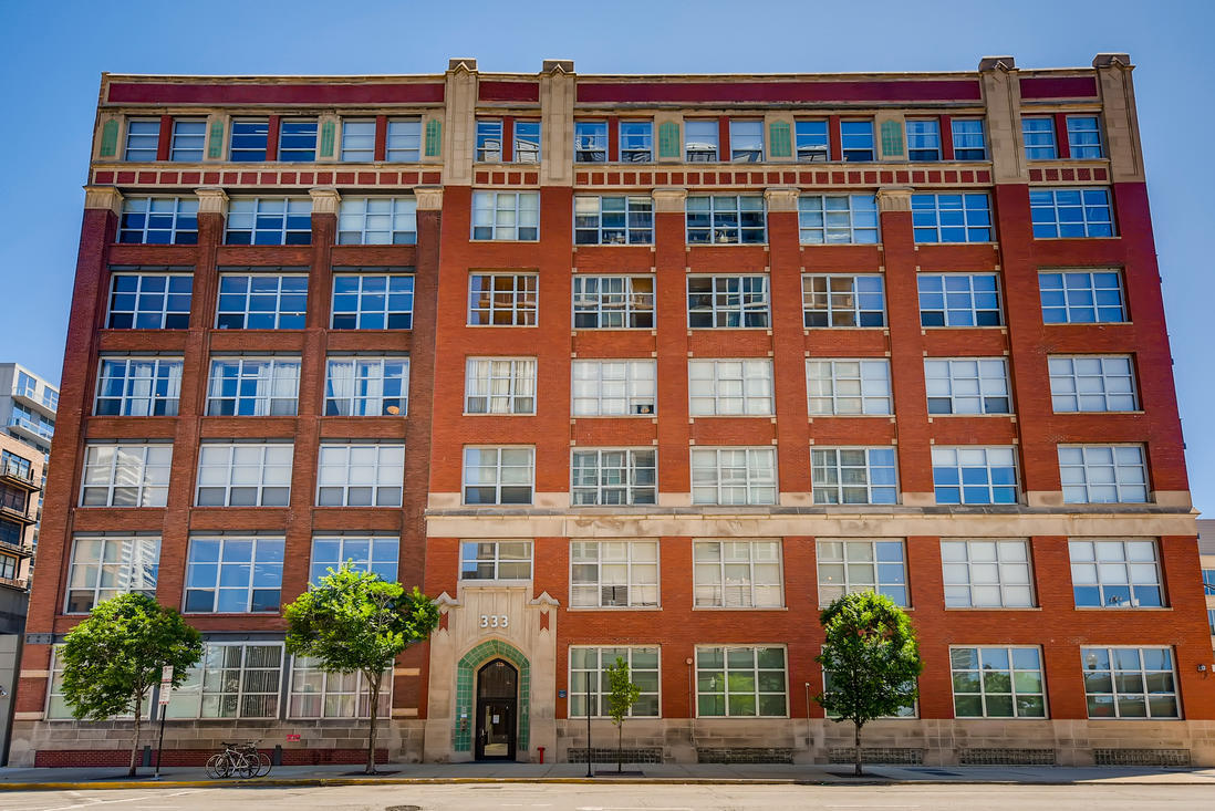 333 S Desplaines Street #704, Chicago, IL