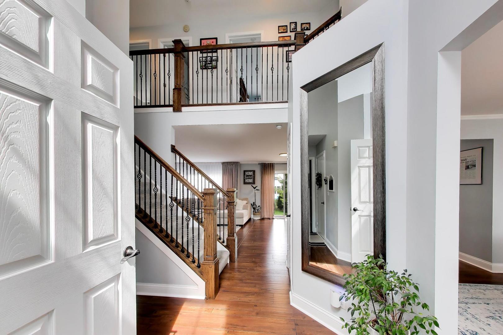 1469 WATERSIDE Drive, Bolingbrook, IL