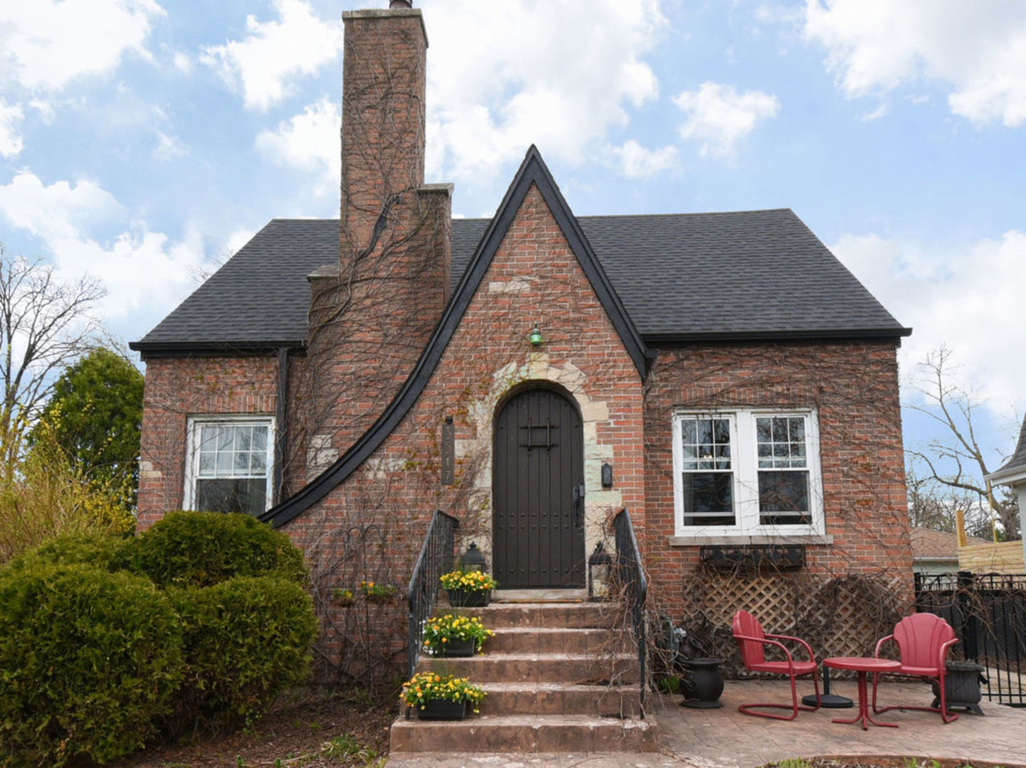 3517 Hollywood Avenue, Brookfield, IL