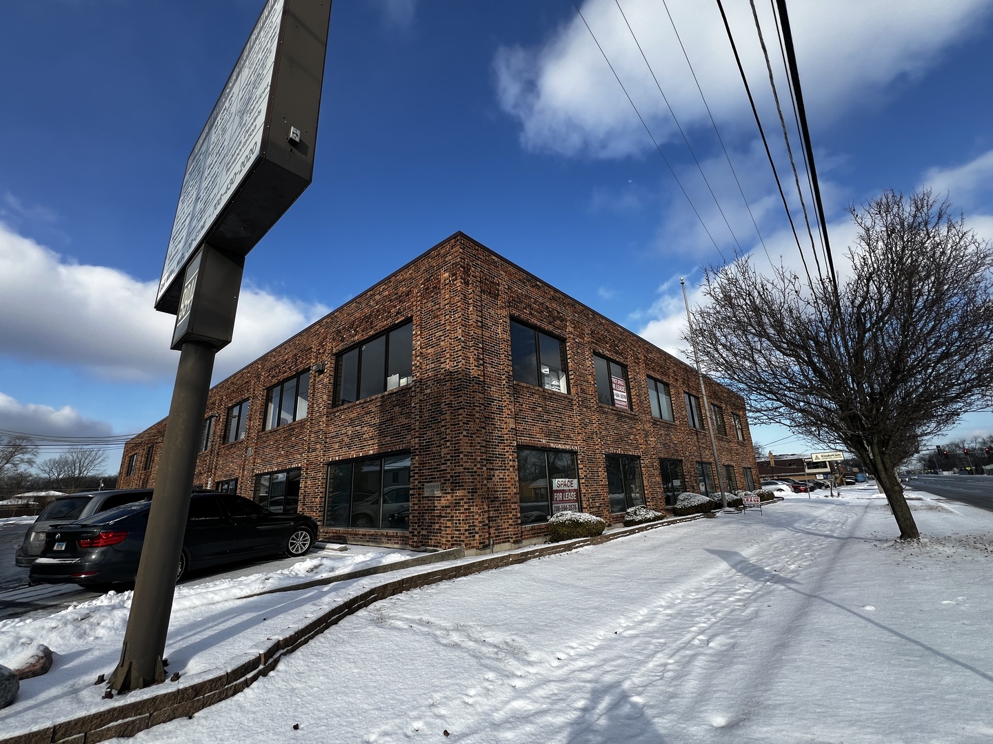 9944 S ROBERTS Road #107, Palos Hills, IL