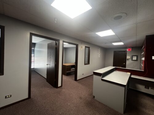 9944 S ROBERTS Road #208, Palos Hills, IL