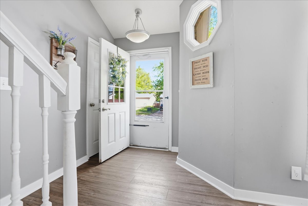 13 Rutherford Court, Bloomington, IL