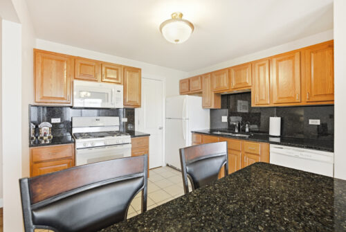 551 CUMBERLAND Trail #C, Roselle, IL