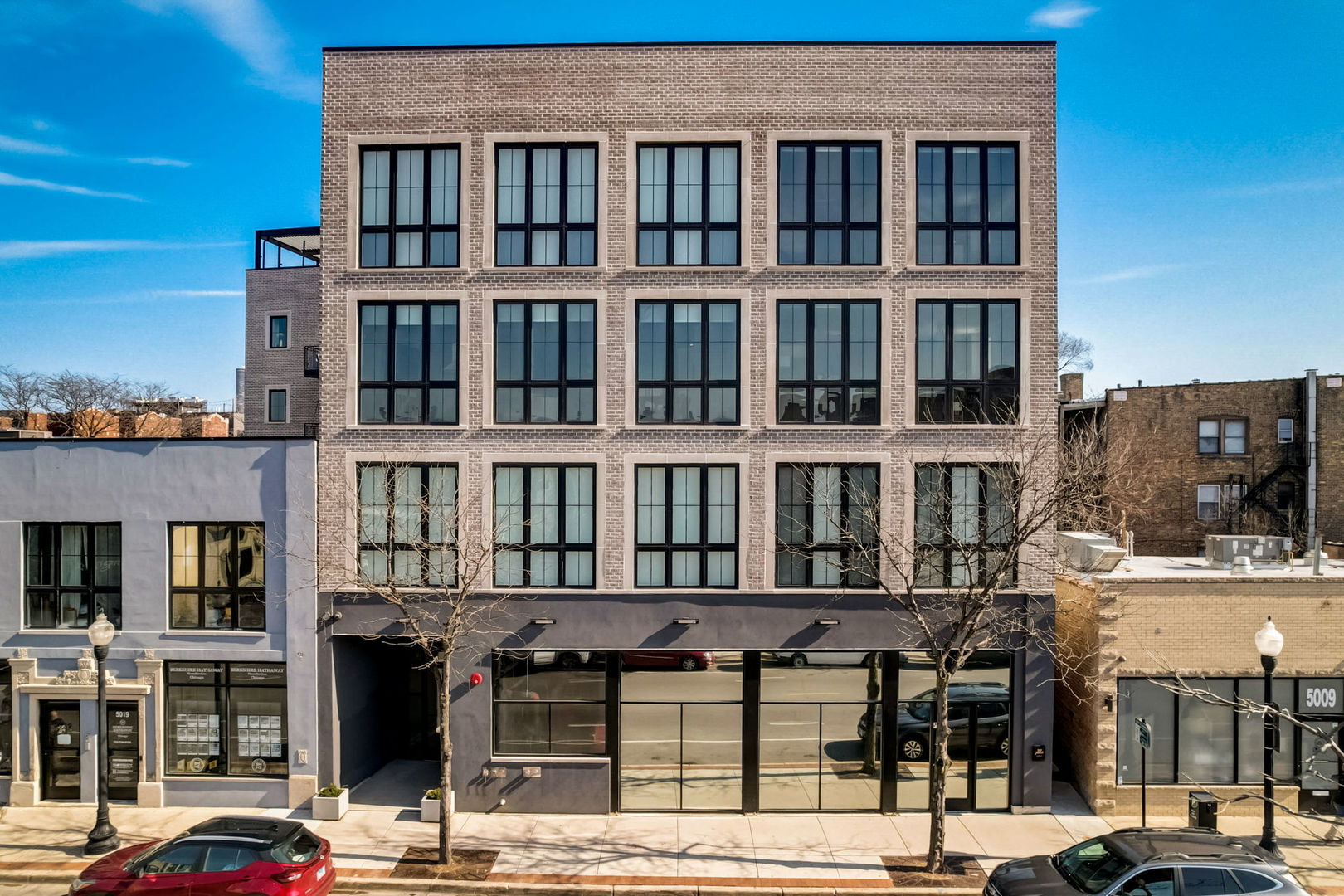 5015 N Clark Street #201, Chicago, IL