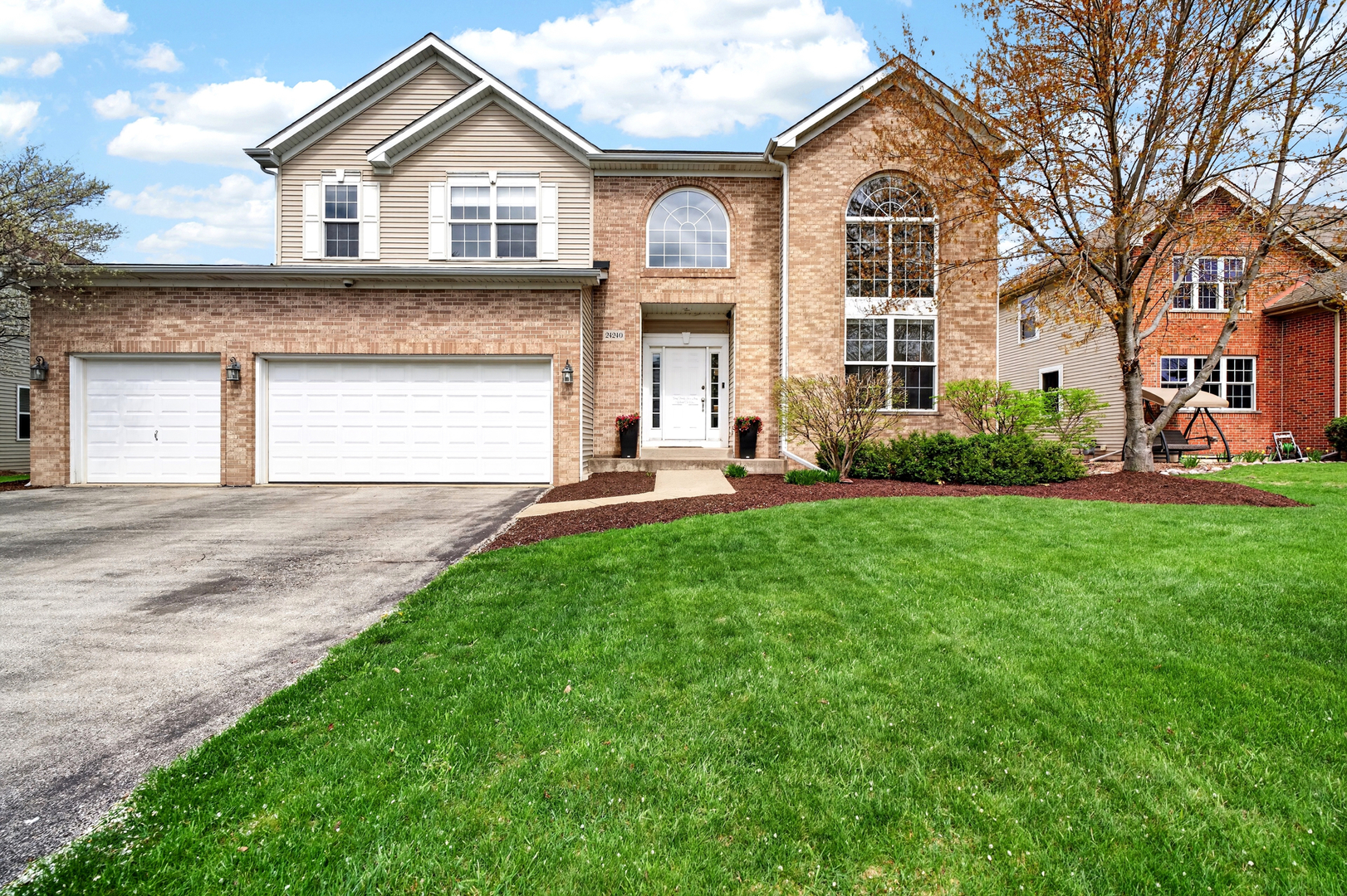 24240 Lavergne Street, Plainfield, IL