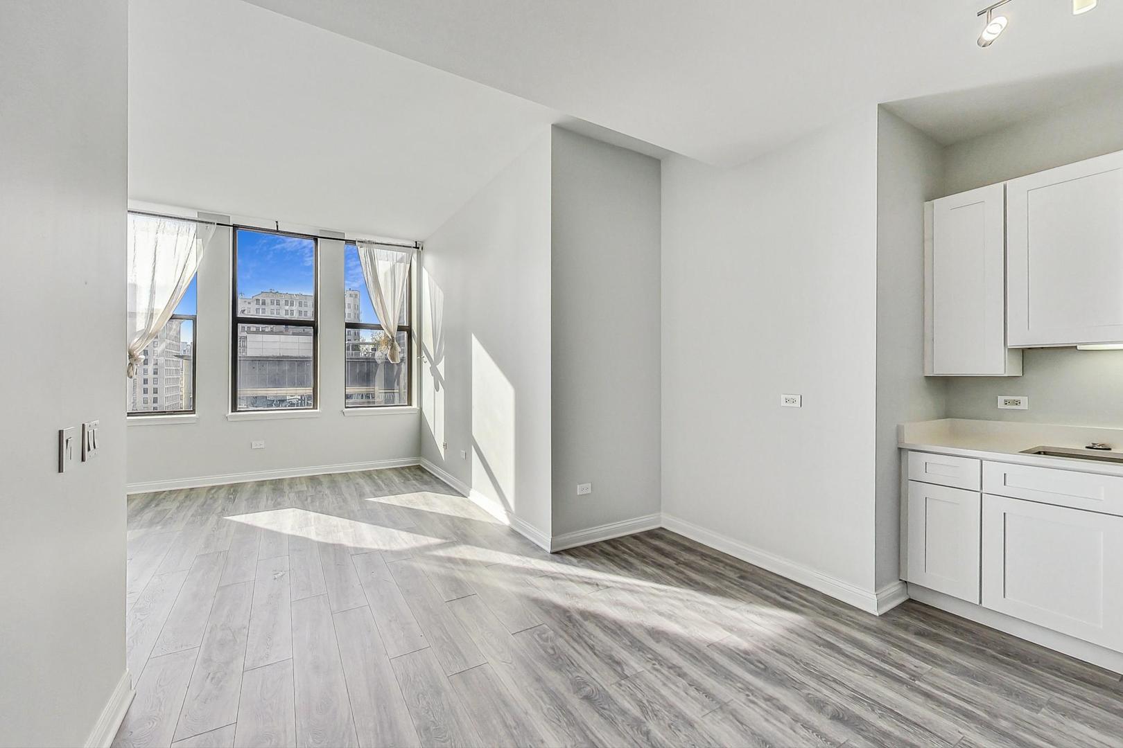 8 W MONROE Street #1403, Chicago, IL