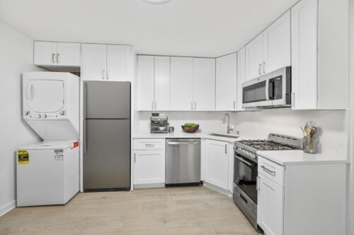 3037 N southport Avenue #2R, Chicago, IL