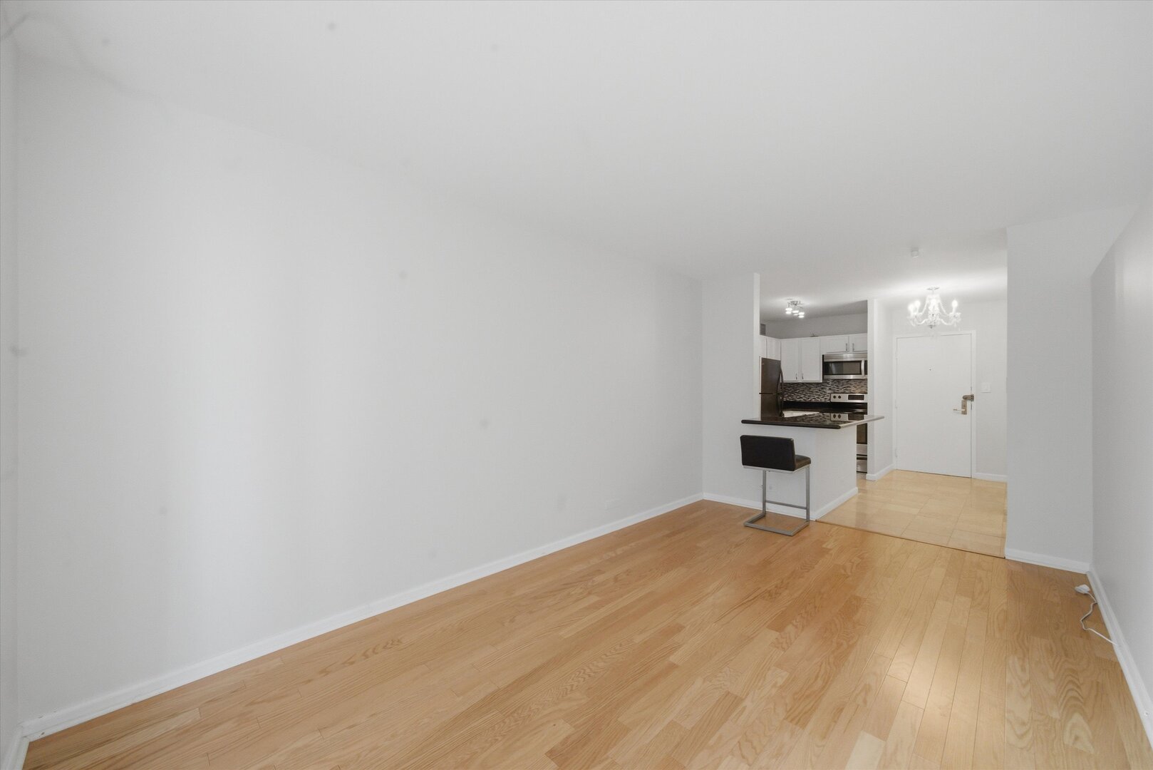 777 N Michigan Avenue #2506, Chicago, IL