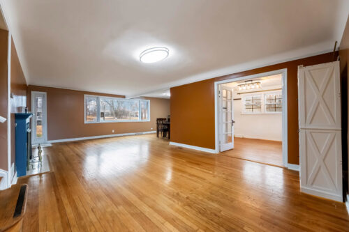 17956 Sacramento Avenue, Homewood, IL