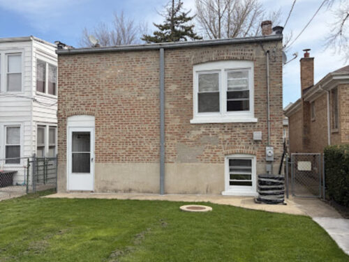 2340 Harvey Avenue, Berwyn, IL