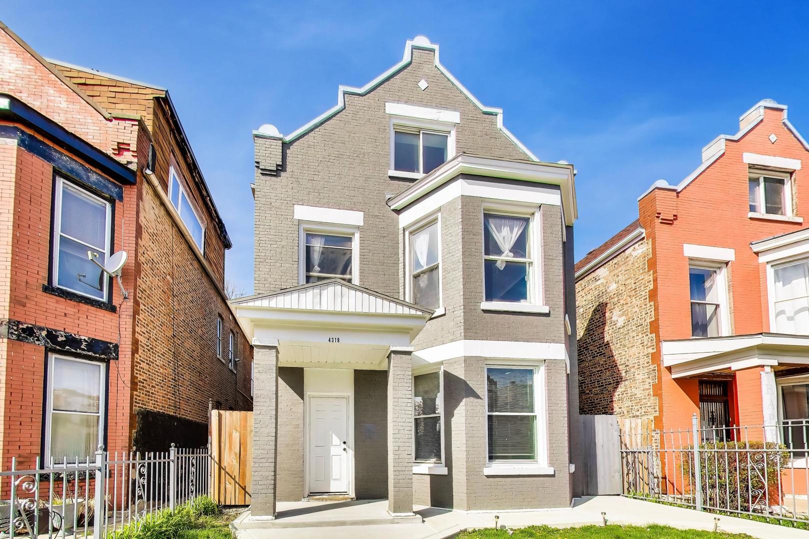 4318 W Cullerton Street, Chicago, IL