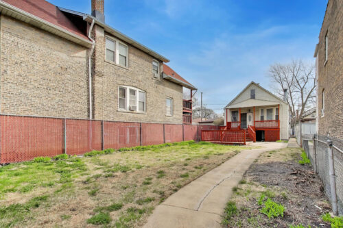 1649 N Latrobe Avenue, Chicago, IL