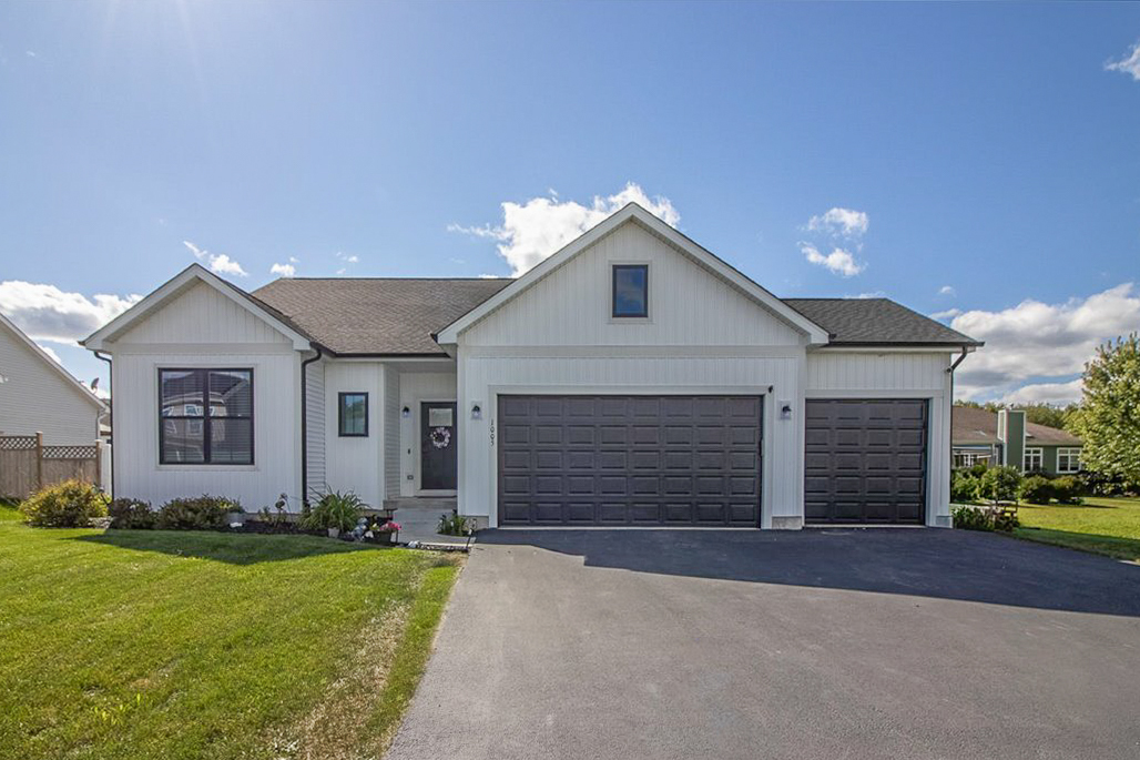 1005 Joel Lane, Genoa, IL