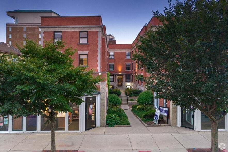 716 Clark Street #1W, Evanston, IL