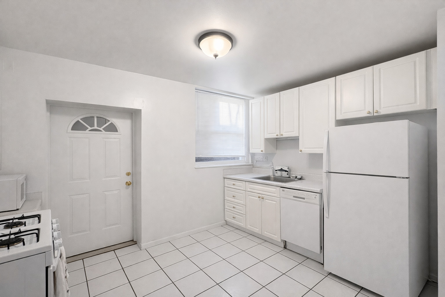 6420 N Newgard Avenue #1E, Chicago, IL