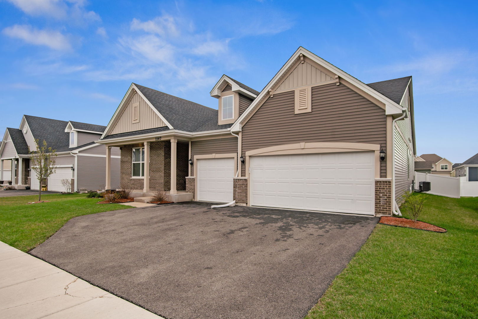 1167 Slade Road, South Elgin, IL