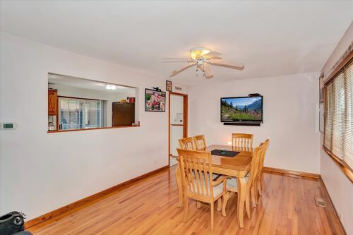 9137 Orchard Lane, Bridgeview, IL