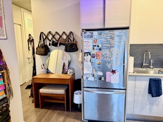 2407 W Eastwood Avenue #304, Chicago, IL