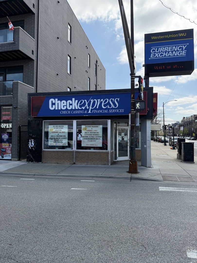 2357 W North Avenue, Chicago, IL