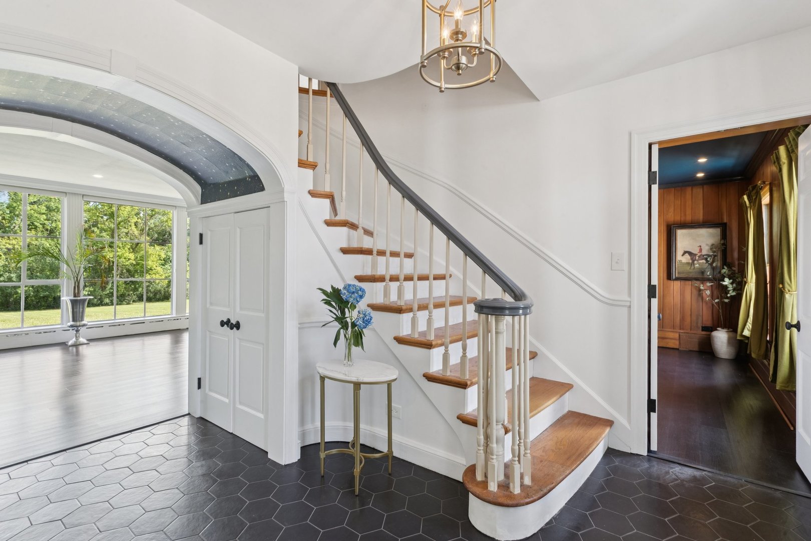 60 Ridge Road, Barrington Hills, IL