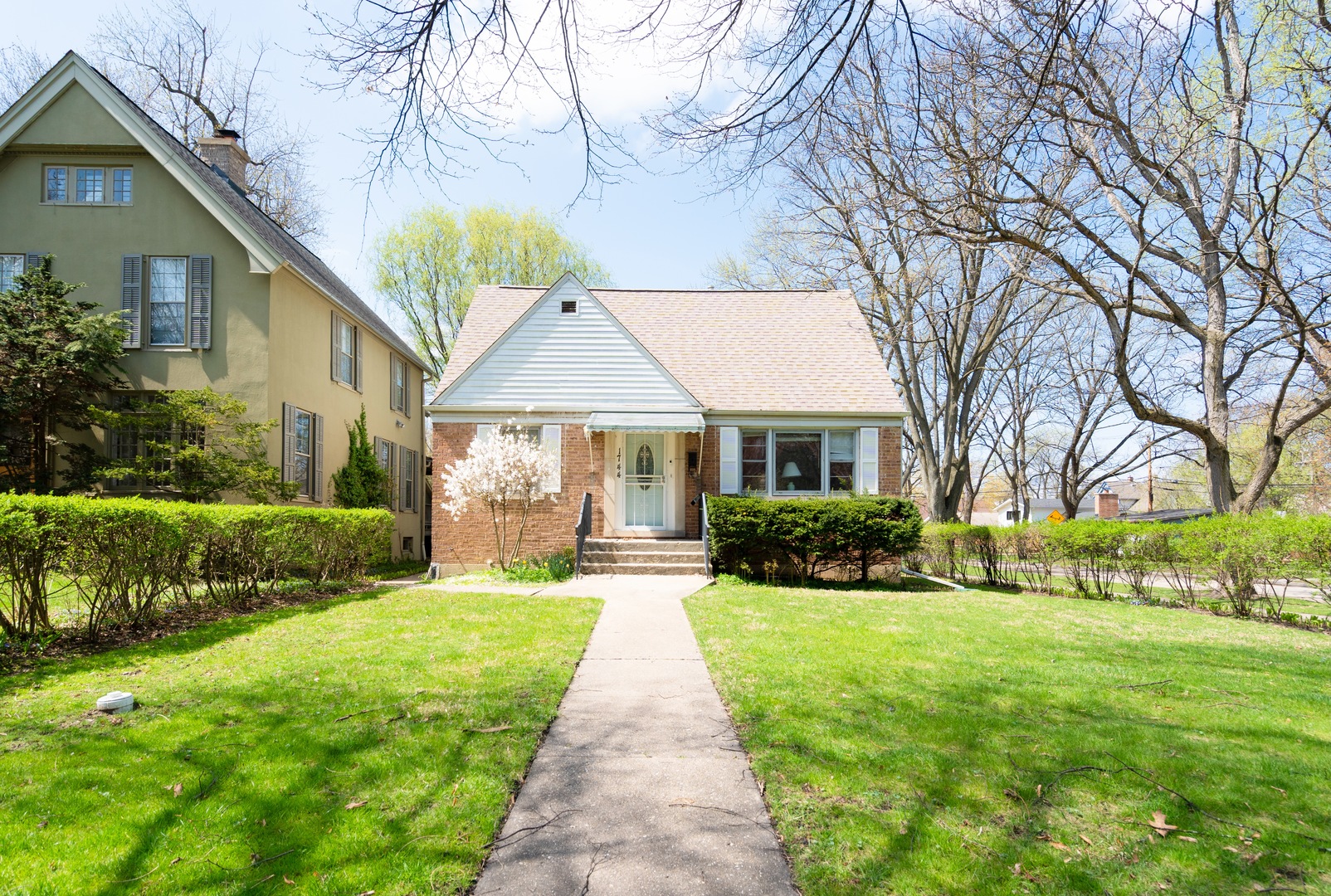 1744 Wesley Avenue, Evanston, IL