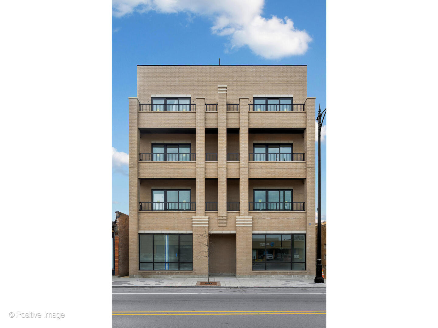 5340 N Lincoln Avenue #303, Chicago, IL