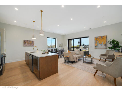 5340 N Lincoln Avenue #303, Chicago, IL