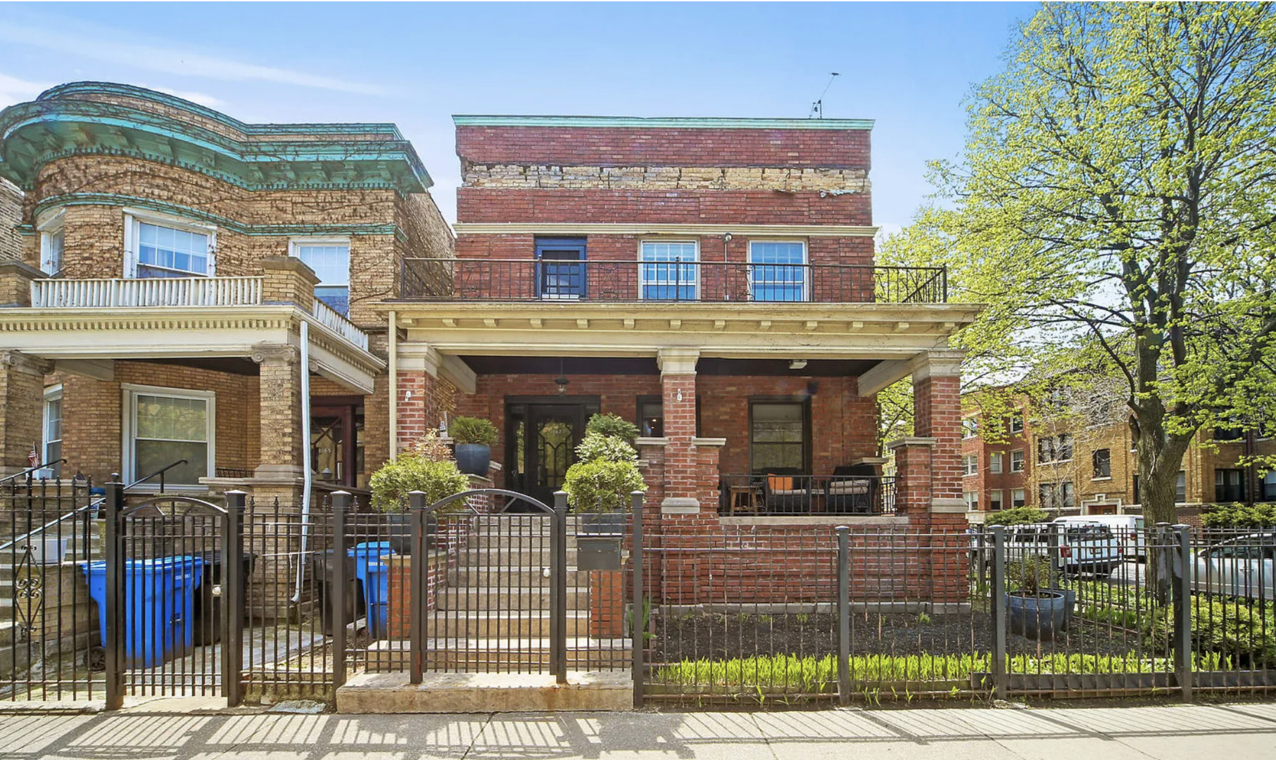 1067 W Balmoral Avenue #2, Chicago, IL