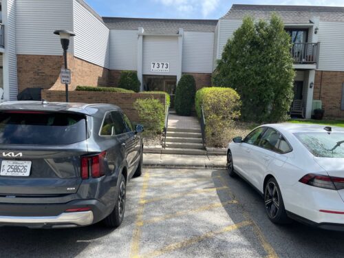 7373 Blackburn Avenue #104, Downers Grove, IL