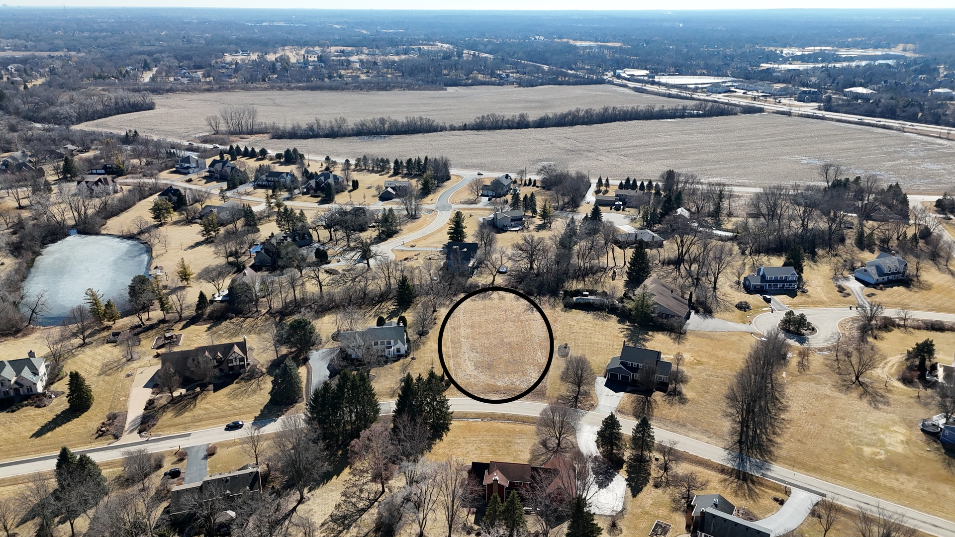 8 Pheasant Run, Hawthorn Woods, IL