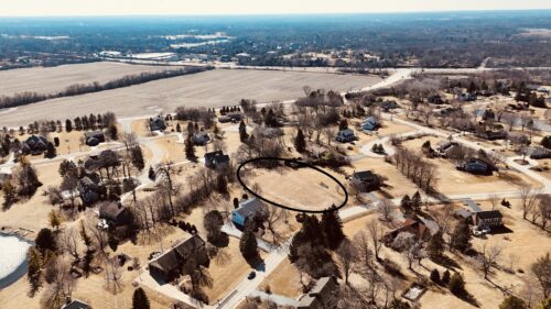 8 Pheasant Run, Hawthorn Woods, IL