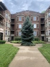 439 E Oakwood Boulevard #53, Chicago, IL
