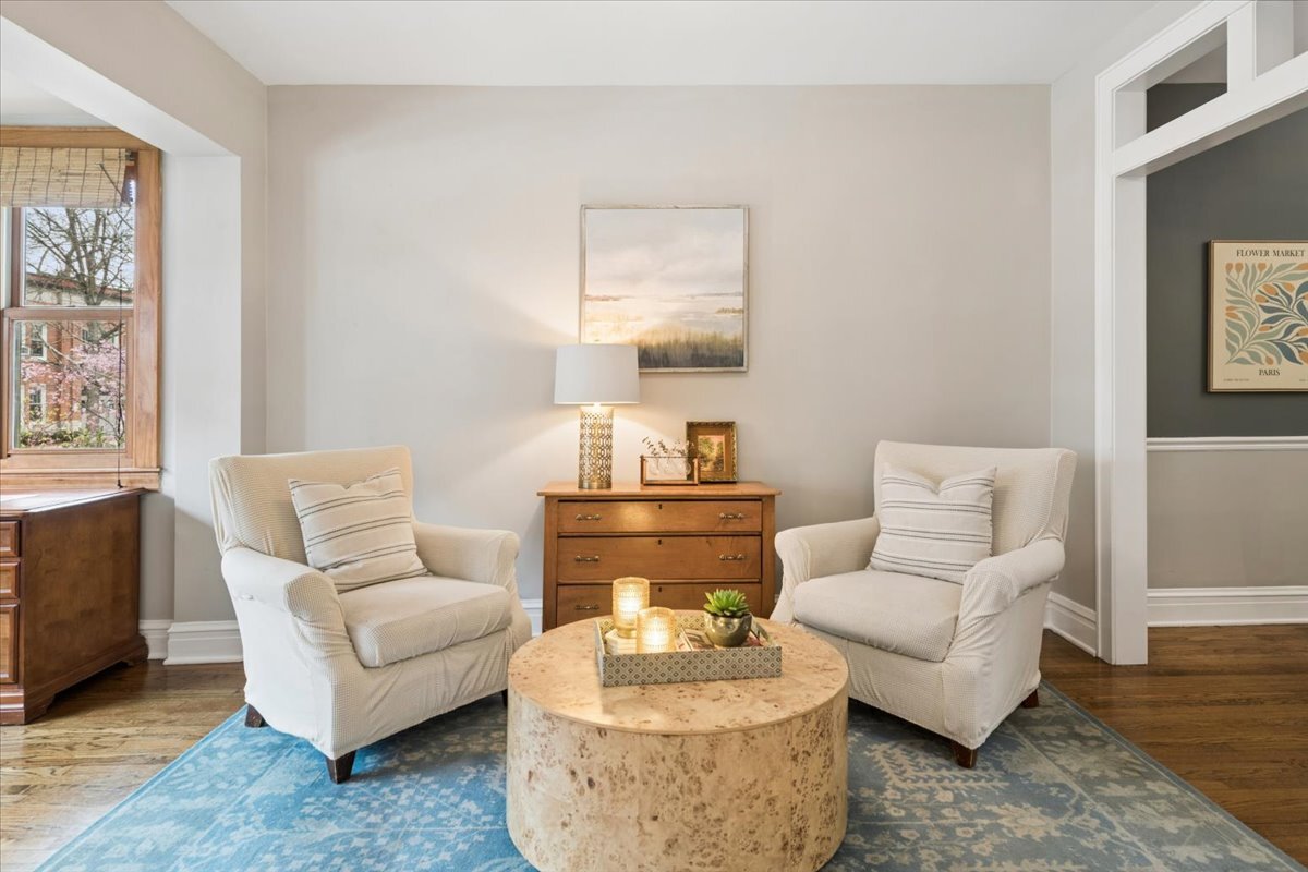 811 Clarence Avenue, Oak Park, IL