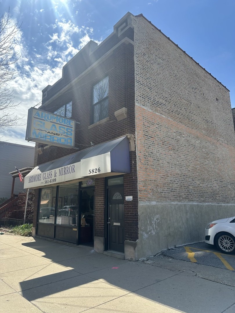 5826 N Broadway Street #1, Chicago, IL