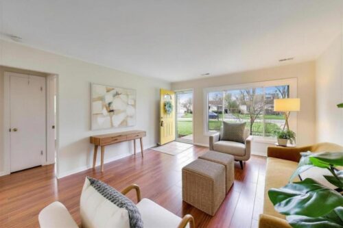 1149 N Hickory Avenue, Arlington Heights, IL