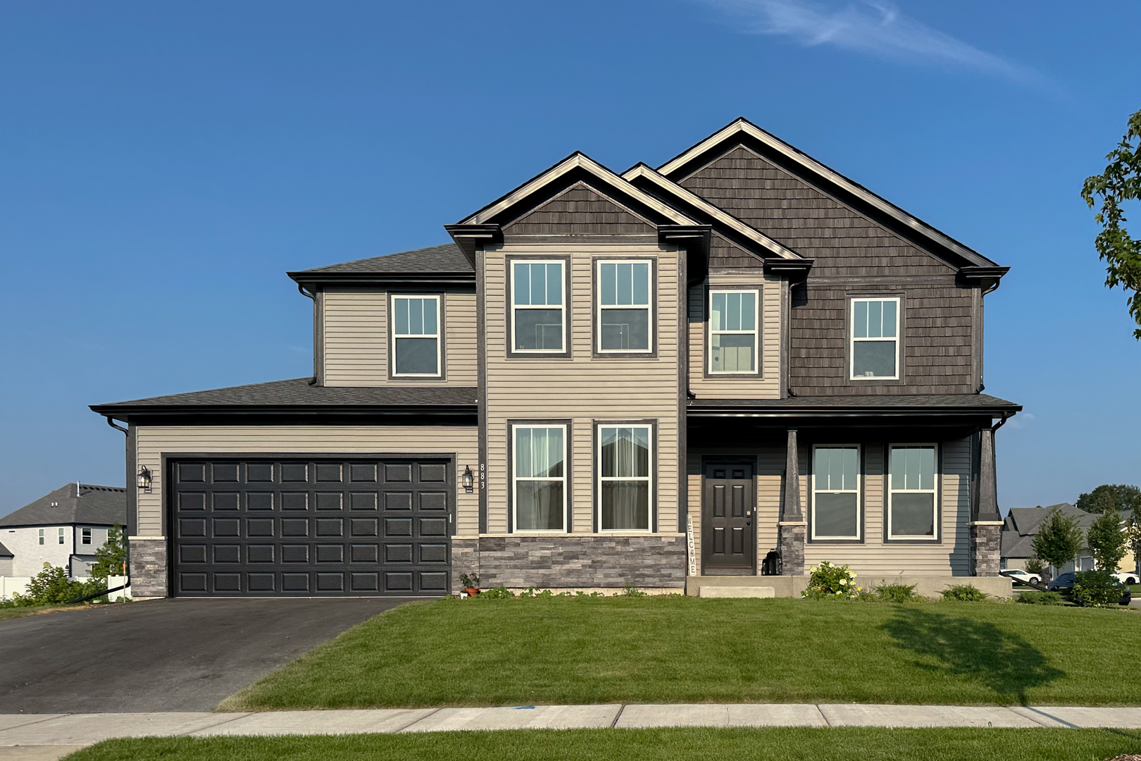 5916 Woody Creek Lane, Bettendorf, IA