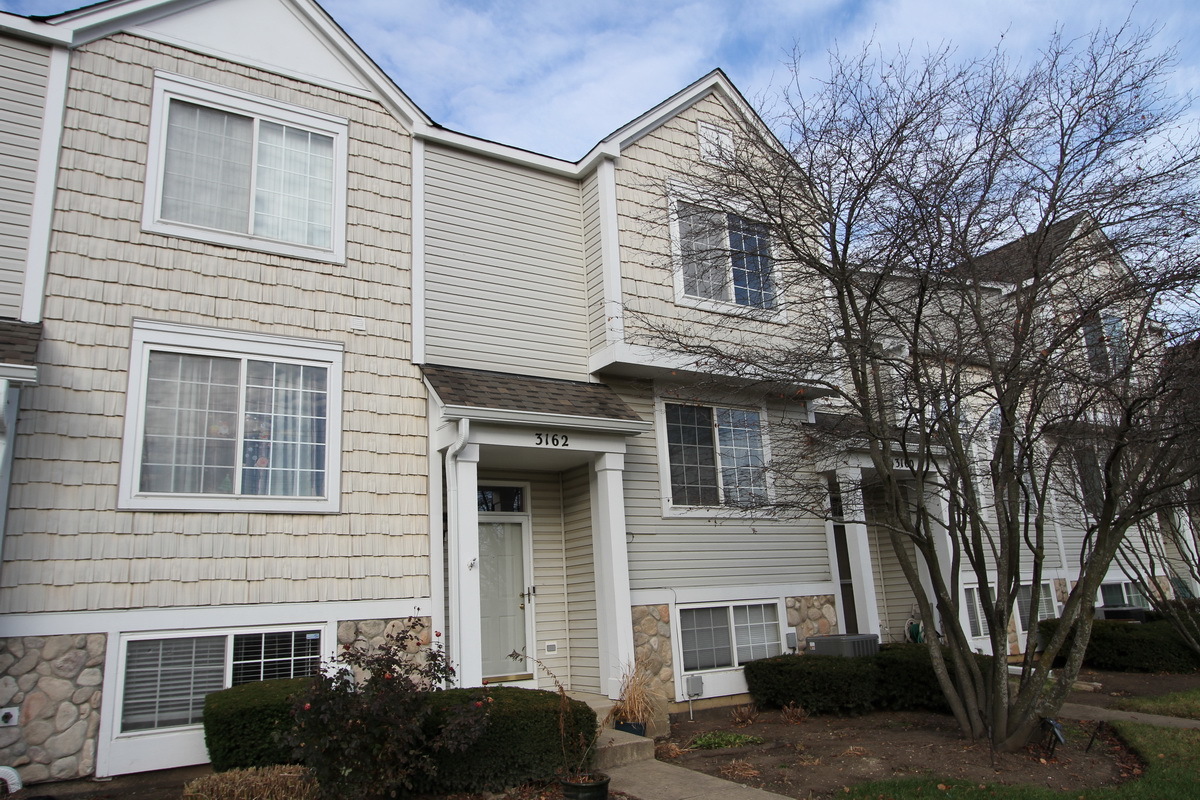 3162 Cambria Court, Aurora, IL