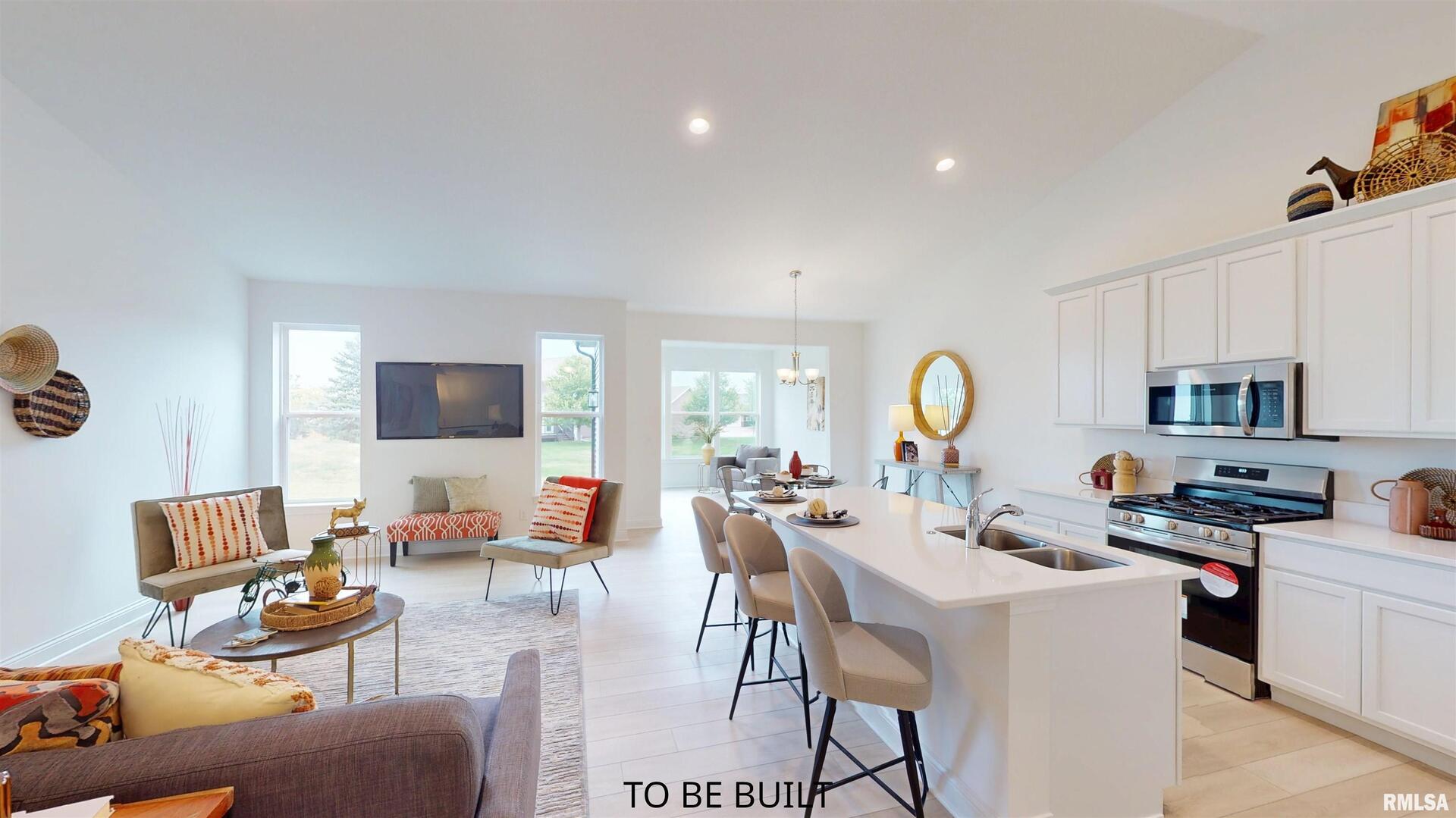 5946 Wildcat Way, Bettendorf, IA