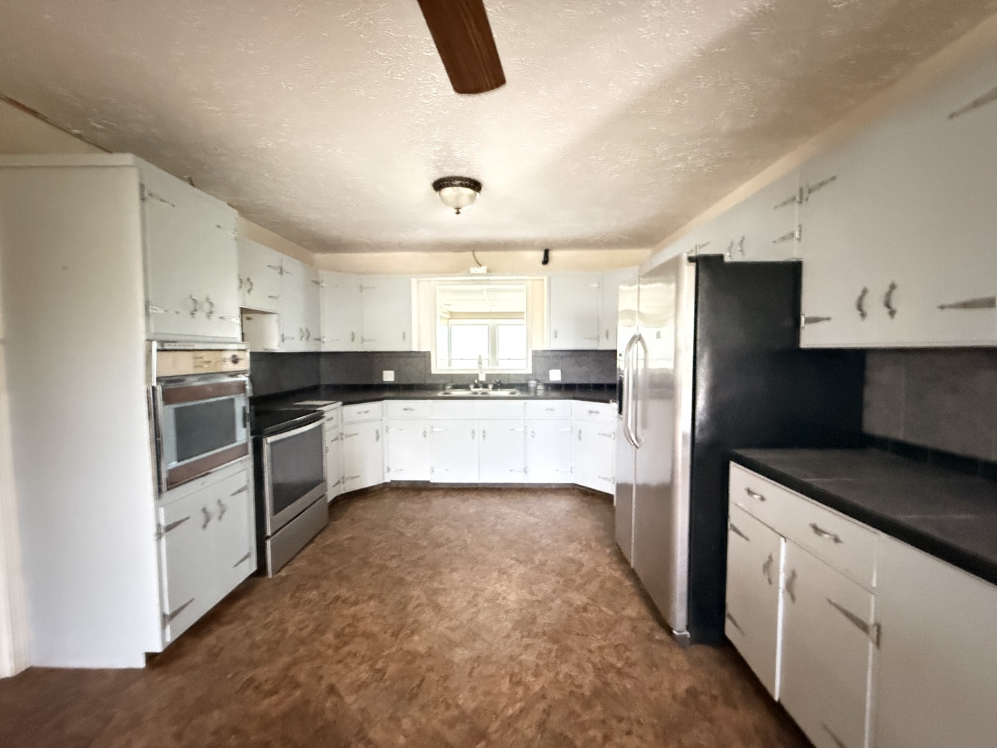 192 Circle Drive, Herrin, IL