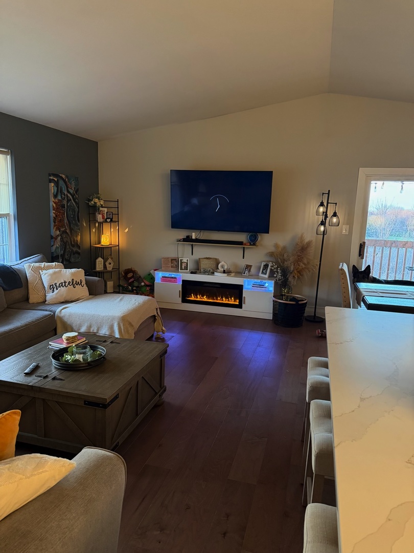 5238 W Dixie Drive, Alsip, IL