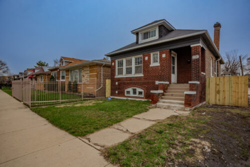 7500 S Honore Street, Chicago, IL