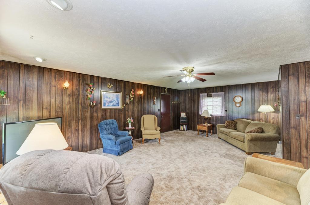 705 N School Street, Braidwood, IL