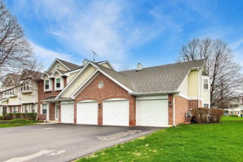 872 Quin Court #102, Naperville, IL