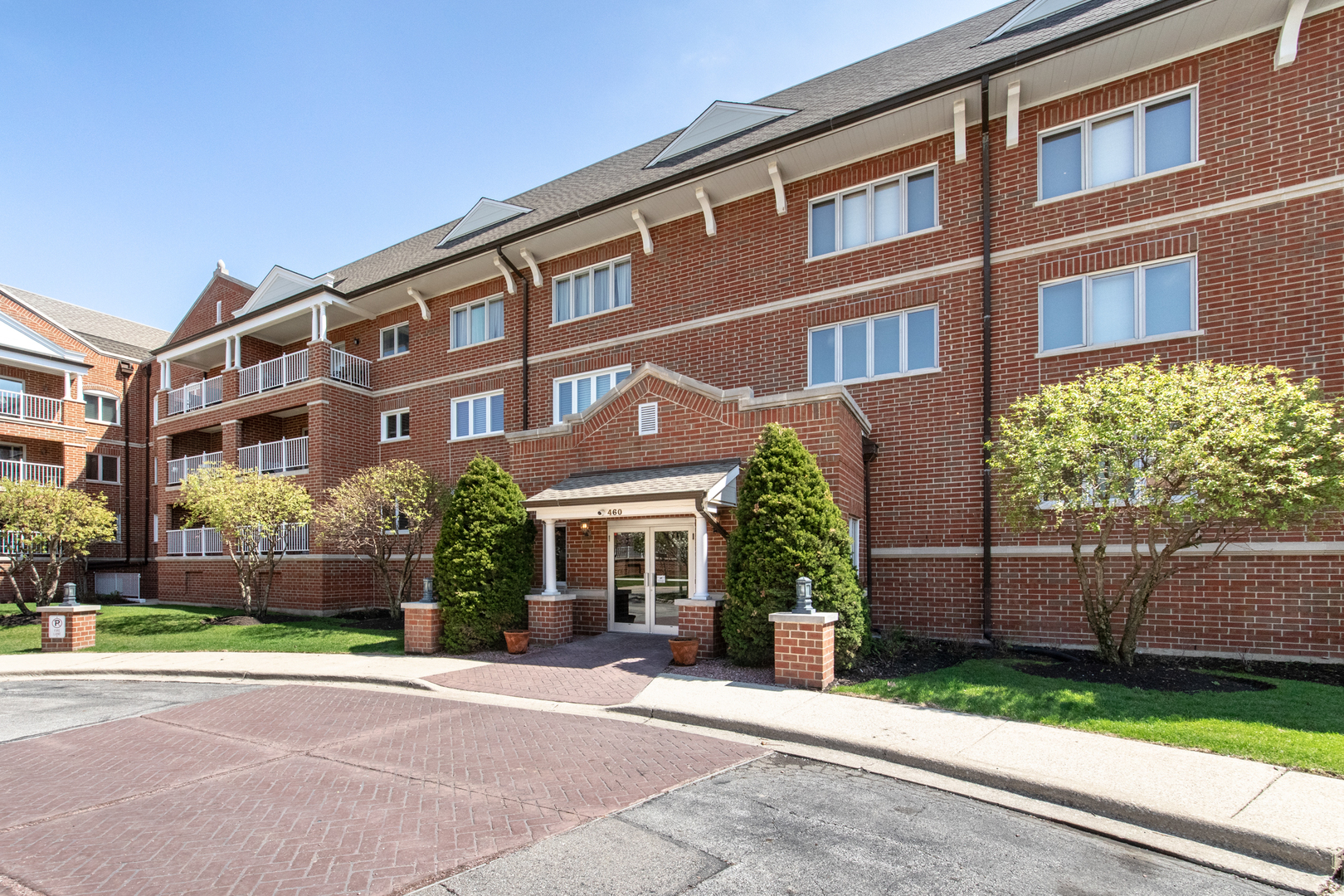 460 S Northwest Highway #307, Park Ridge, IL