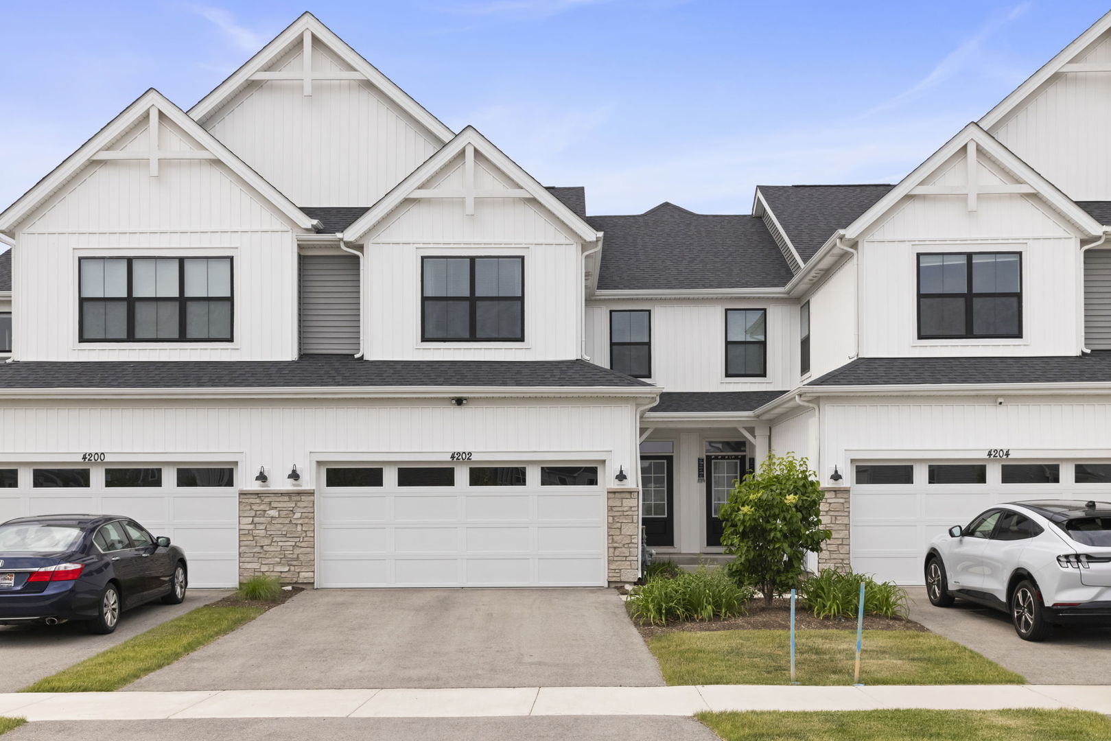 4202 Chelsea Manor Circle, Aurora, IL