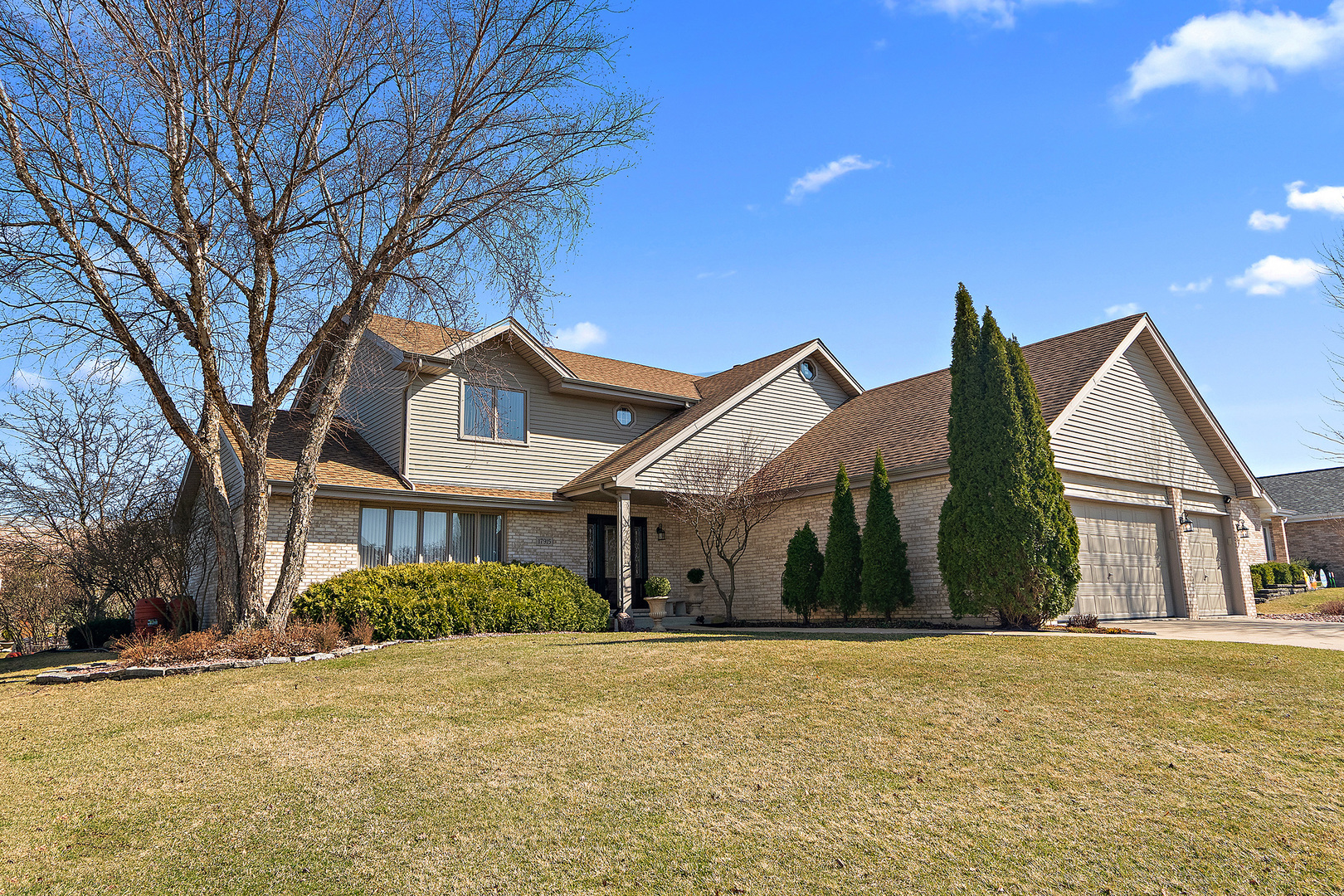 17915 Crooked Creek Court, Orland Park, IL