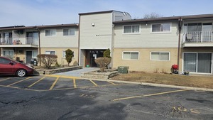 850 E Old Willow Road #218, Prospect Heights, IL
